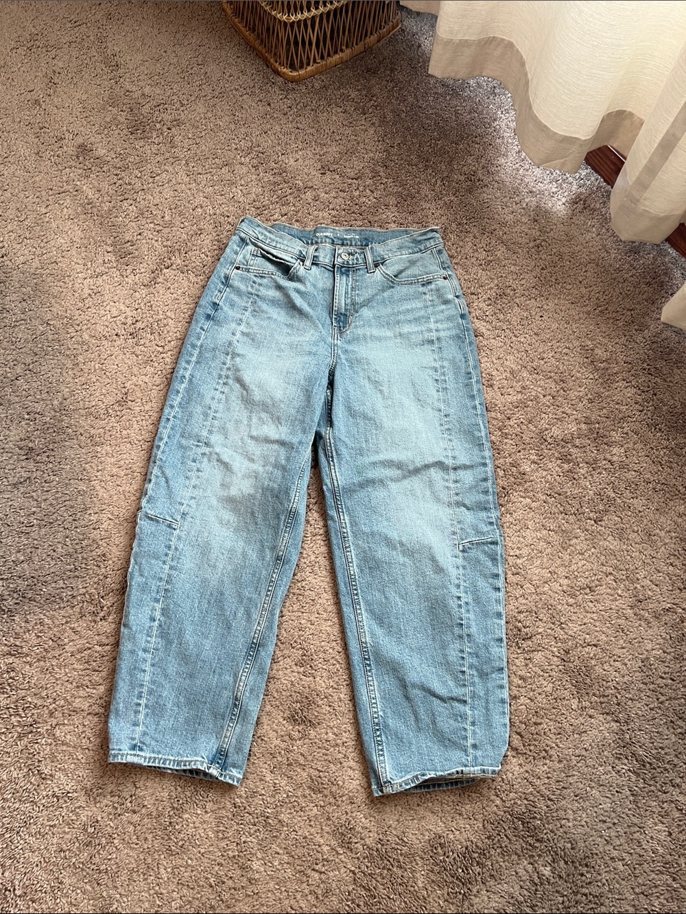 Old Navy Light Blue Boyfriend Jeans - Relaxed Wide Leg